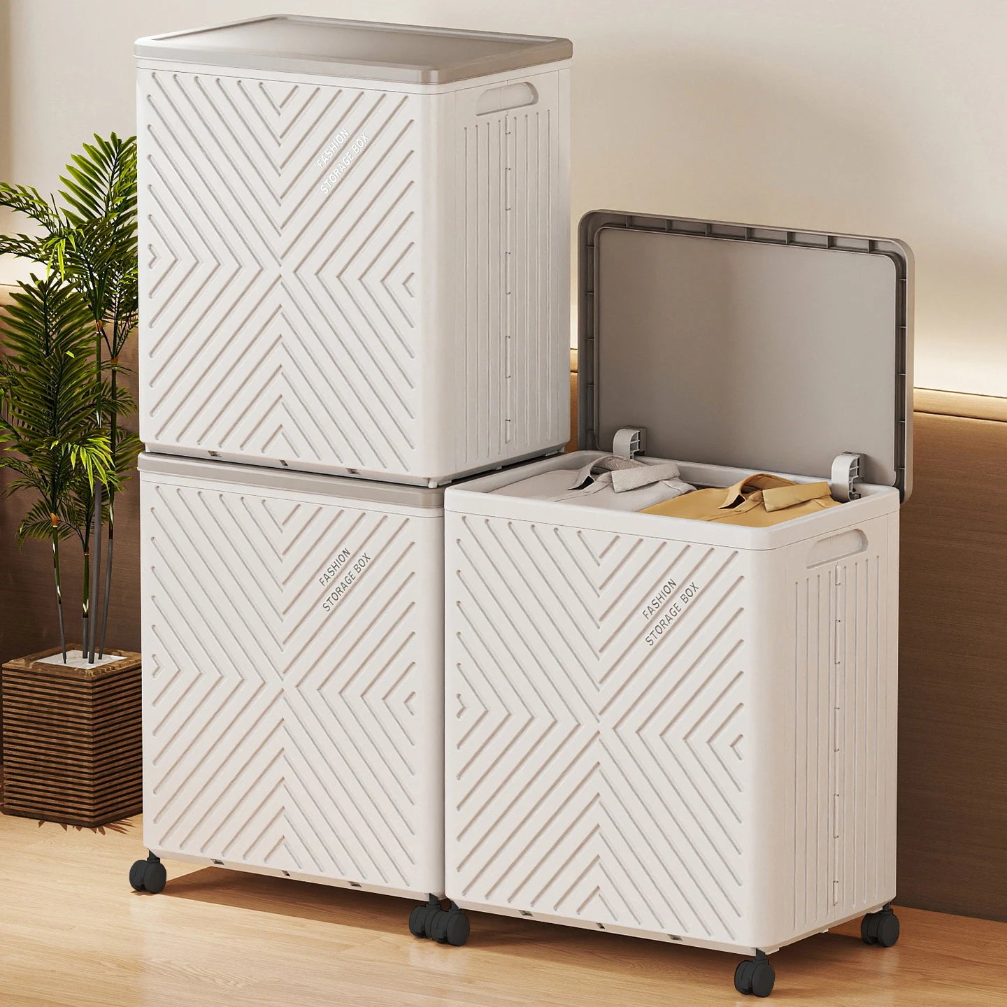 Hot  Styles Portable and Foldable Plastic Clothing Storage with Wheel Plastic Storage